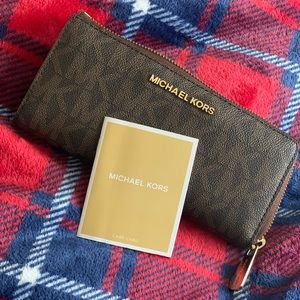 Michael Kors full-size wallet